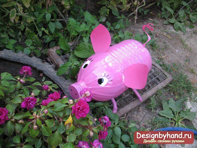 Как сделать из бутылки поросенка? Пошаговые мастер-классы