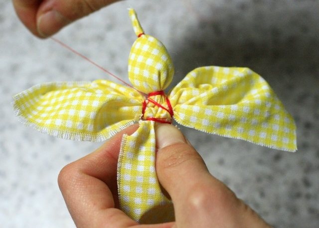 Как сделать птичку из ткани своими руками: выкройка, схема изготовления