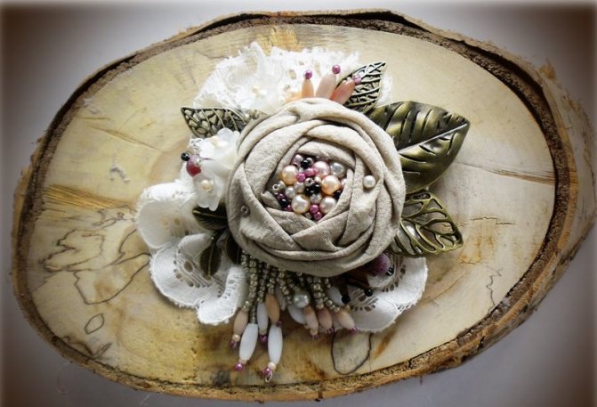 Материалы для броши