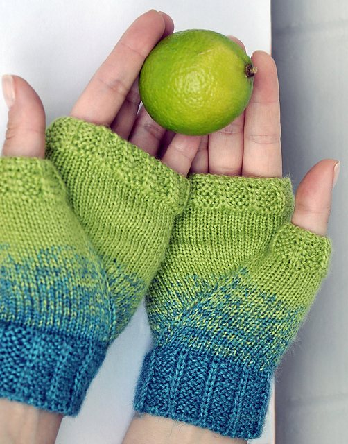 Меланжевая пряжа и работа с ней при вязании спицами как украсить изделие